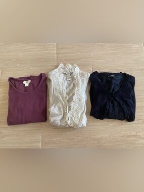 Women’s sweater and cardigan bundle,Size L